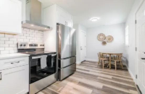 3 bedroom cozy house located footsteps away from KSU’s sporting events!
