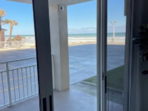 Beachfront Luxury Condo Hotels in Ponce Inlet