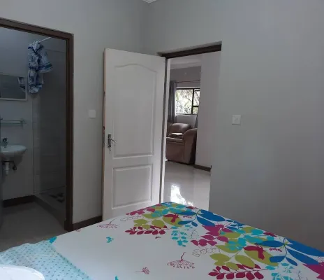 Lovely bungalow with WiFi in Blantyre