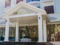 Windsor Hotel Son La فنادق في 