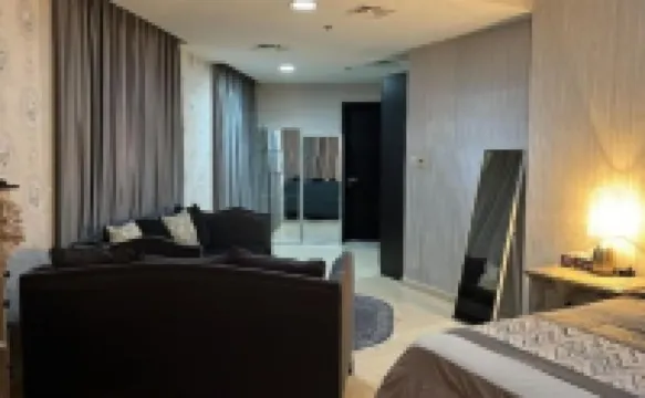 Super comfortable apartment ドバイ・アウトレットモール周辺のホテル