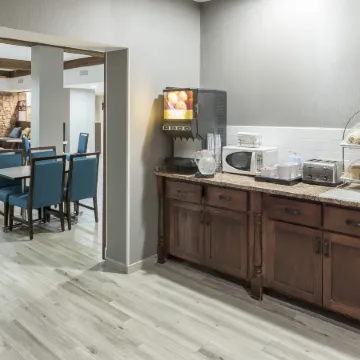 Hampton Inn by Hilton Austin NW Near the Domain