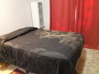 House in the middle of the mountain. Location 500mt from the river and the main avenue Colon Department 호텔