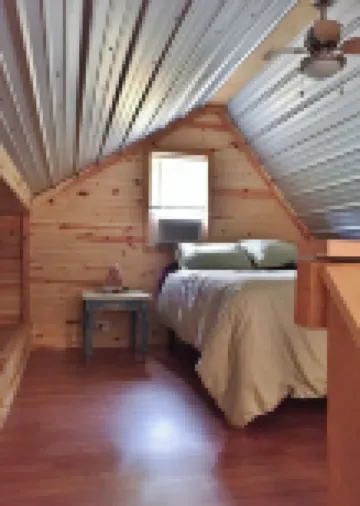 Starlight Cabin in the Ozark Mountains near the Buffalo National River