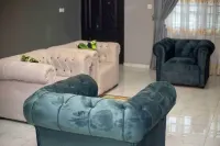 3 bedrooms | Entire Flat | Amasaman, Accra Hotels in Ga West