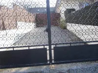 ARRADON, pleasant ground floor apartment - 10 minutes from the beach Hotels in Arradon