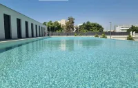 128 LIM - 2005 Stay Only Tower Suite