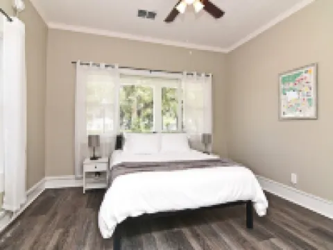 Cozy Studio in Winter Garden Hotels in Winter Garden