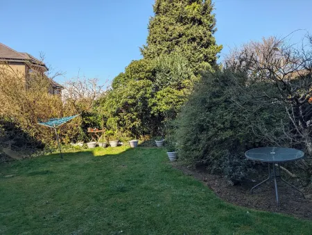 Largs Seaside Retreat perfect home from home Отели в г. Ларгс