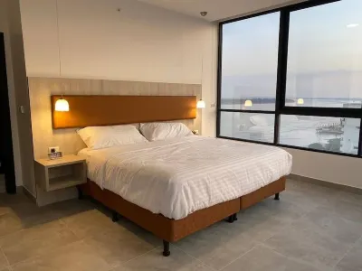 Luxury 2-Bedroom Suite in Guayaquil's Historic Financial District & Malecon 2000 Hotels in 