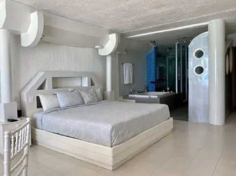 Three Bedroom Beachfront Villa