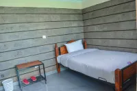 Cleanest Guest Room with WiFi in Sultan Hamud Hotel a Sultan Hamud