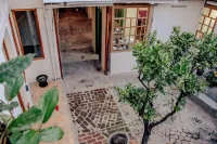 Apartment With Balcony in Cuenca's Historic Center Hotels in 