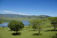 Hidden Gem with magnificent lake and mountain views. Hotel a Gaints Castle Game Reserve