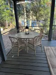 Charming newly built cottage with 3 bedrooms 2 baths, internet, on Phillips lake