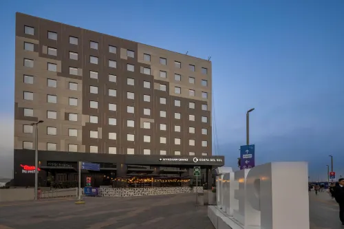Wyndham Grand Costa Del Sol Lima Airport