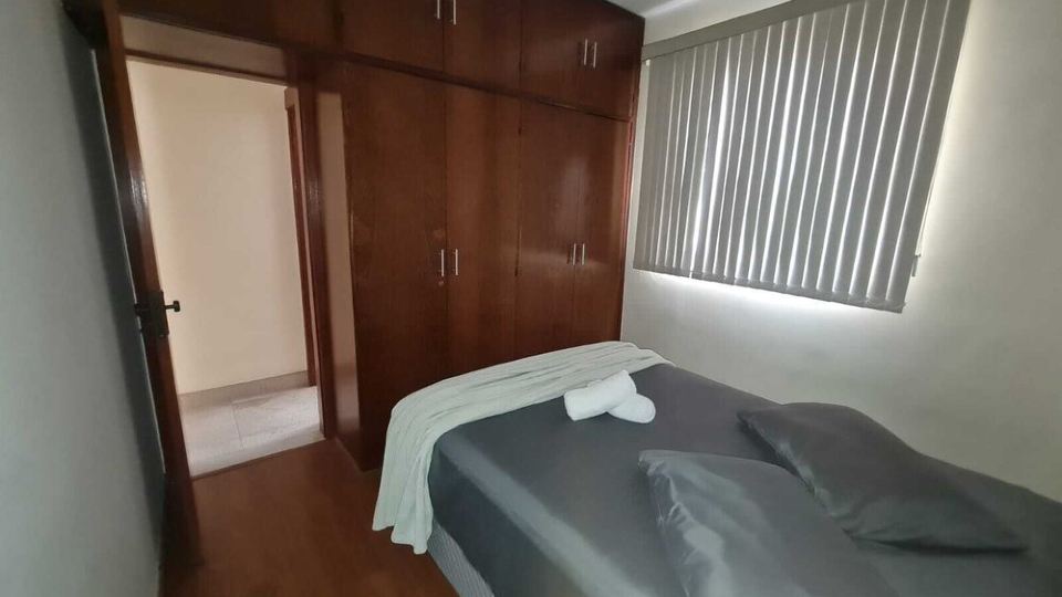 Complete 2 bedroom apartment with parking space in the center of Contagem
