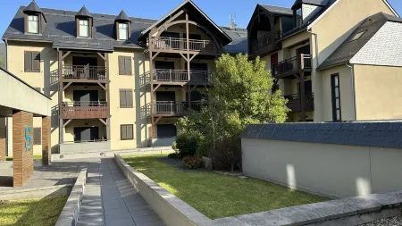 Appartement Dans Residence DE Standing EN Plein Centre