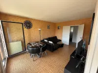 Spacious T4 apartment Hotel a Massy