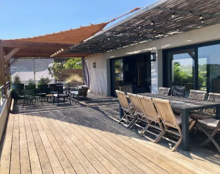 Californian villa facing the sea, heated pool, hammam, 10 per