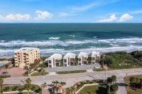 4-bedroom oceanfront villa in Melbourne Beach with