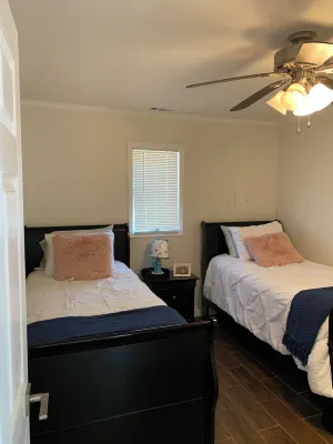 Lovely 3-bedroom house with loft in Burlington