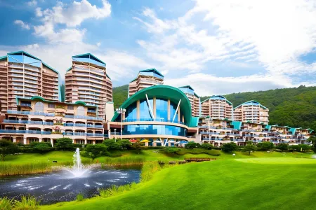 SonoFelice VivaldiPark Отели рядом с достопримечательностью «Palbongsan Tourist Site»