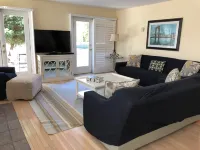 Spacious 4-bedroom house in enjoyable Dewey Beach with WiFi, AC