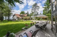 LAKEFRONT HOME w BEACH @ HIGGINS LAKE !