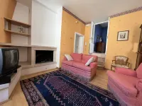 Donna Vittoria Mansion