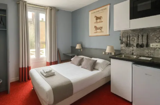 Hôtel du Parc Montsouris Hotels near Cité Universitaire RER Station
