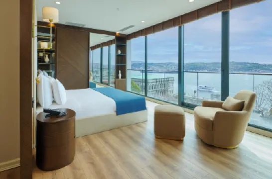 Çırağan Hotel Bosphorus Hotels in 