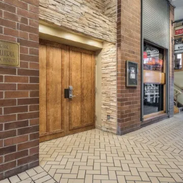 Location Location! Steps to Town Lift! Clean! Deer Valley & PC! Very Walkable!