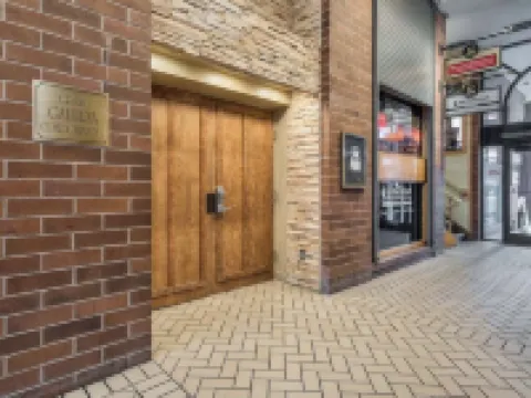 Location Location! Steps to Town Lift! Clean! Deer Valley & PC! Very Walkable!