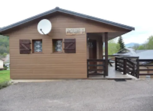 Chalet at the foot of the Alsace balloon near shops, while being quiet