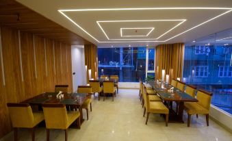 Emerald Hotel