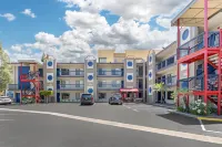 Best Western Courtesy Inn - Anaheim Park Hotel