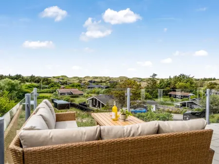 "Skamhals" - 700m from the Sea Отели рядом с достопримечательностью «Blokhus Strand»