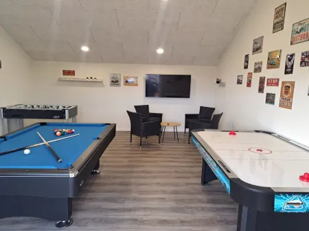 "Clare" - 100m from the Sea