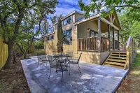 Fredericksburg Cottage ~ 1 Mile to Main Street! - Maalaistalo