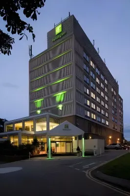 Holiday Inn Express Edinburgh City Centre Hotels near Cafe Truva