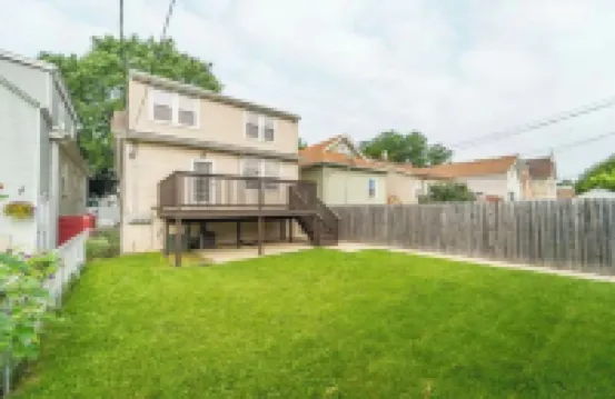 Spacious 3Br Duplex for Groups-Near Airport & Downtown-Cozy & Quiet Hotels near O'Hare International Airport