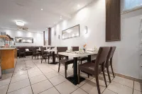 Sletz Parkhotel - Superior - breakfast