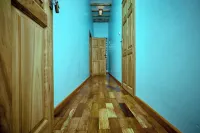 Buffalo Safari Lodge