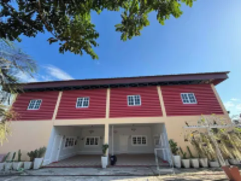 โรงแรมตรังโอเอซิส วอเตอร์พาร์ค โรงแรมในอำเภอ ปะเหลียน