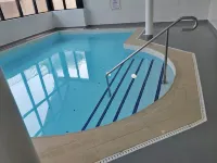 Apartment in Tenby near South Beach - Pools