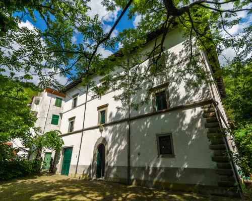 Spacious Villa Retreat Hotels in San Marcello Piteglio