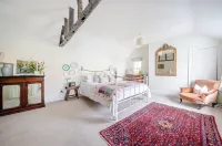 The Secret Cottage in the centre of historic Kimbolton village, Cambridgeshire Hotel a Huntingdon