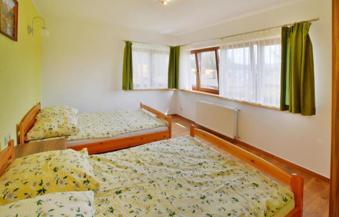 Holiday Home with Garden, Close to the Beach