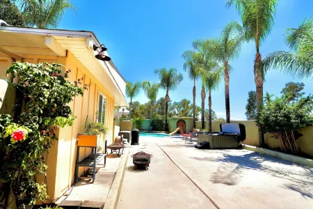 La Casita-Quiet & serene 1bedroom home in nature with AC & WIFI in Lake Elsinore